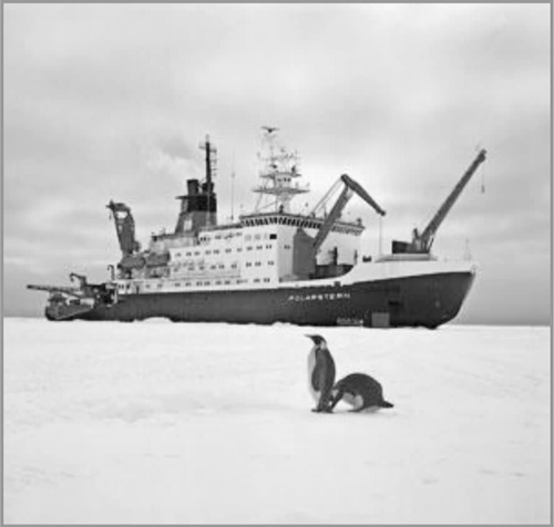 来自印度、德国等国家的研究者计划用 RV Polarstern 破冰船在苏格夏海进行大规模试验